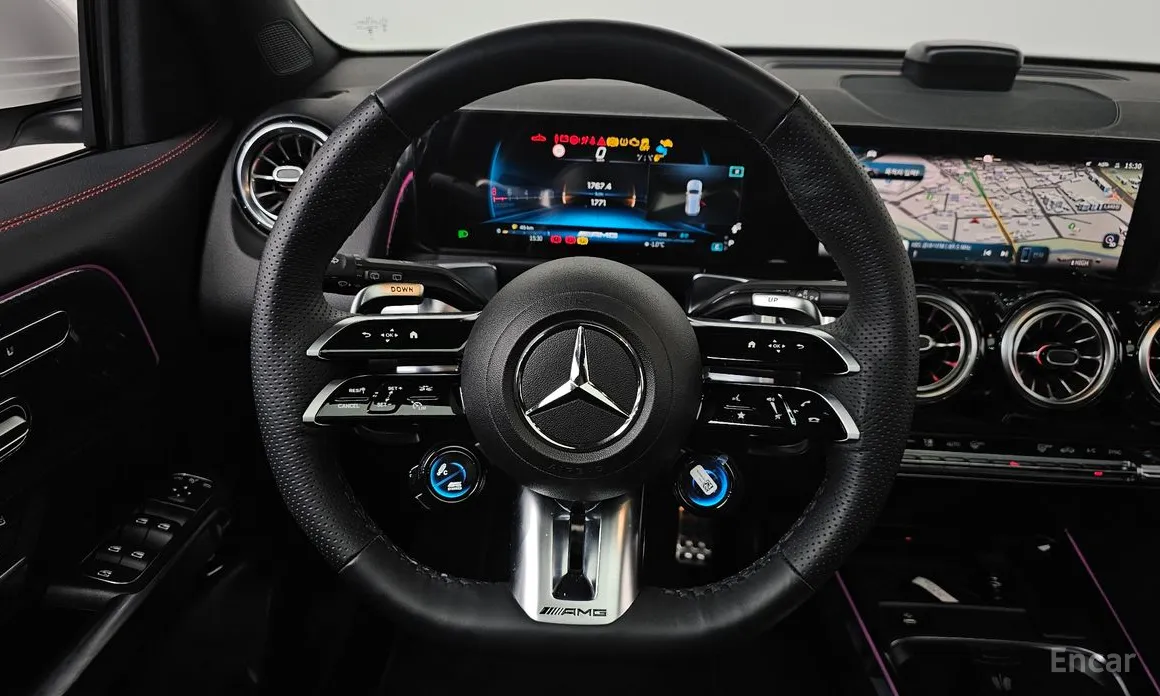 Фото 13 - Mercedes-Benz GLB-Class