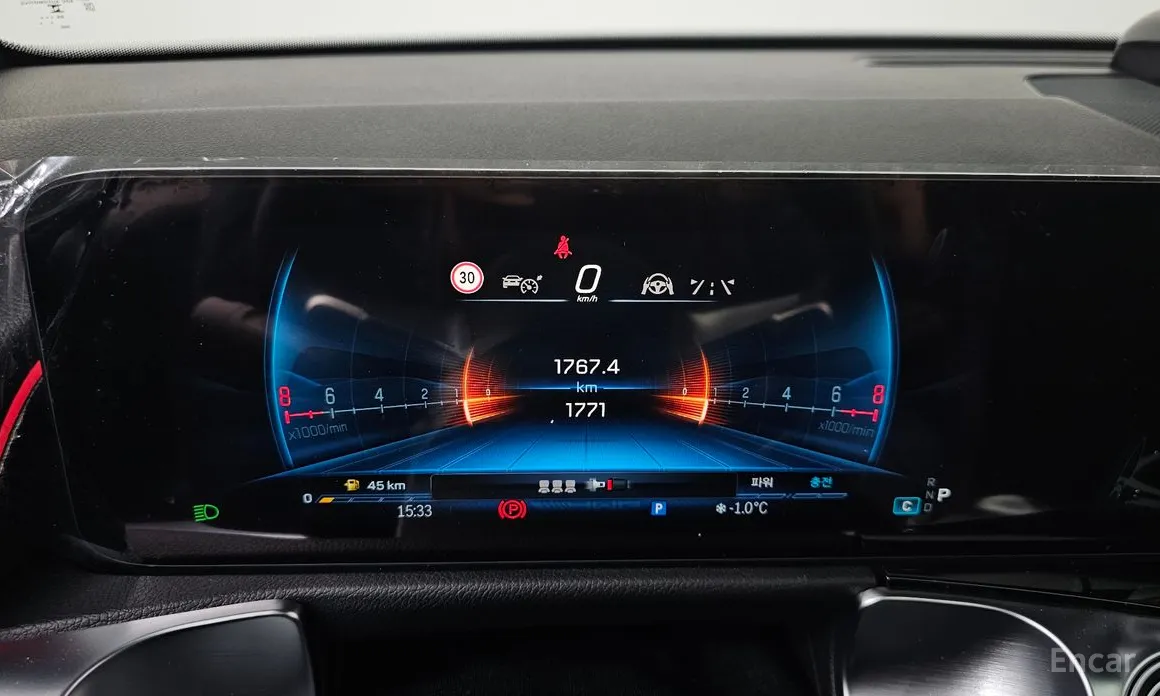 Фото 8 - Mercedes-Benz GLB-Class