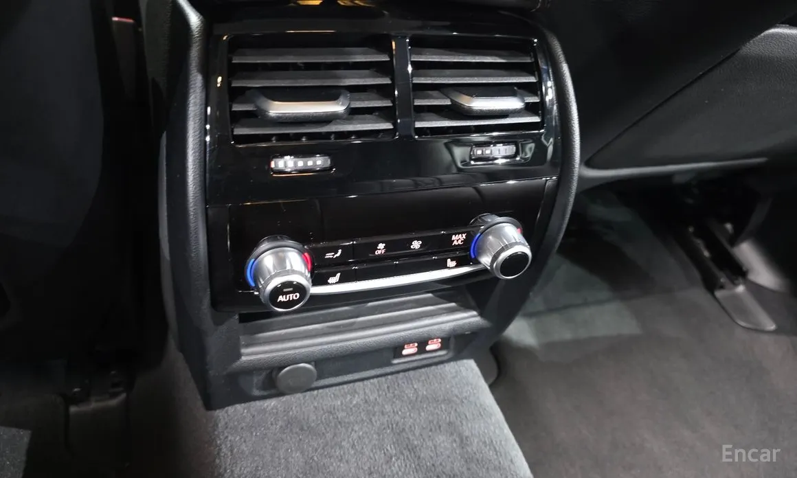 Фото 18 - BMW 5 Series