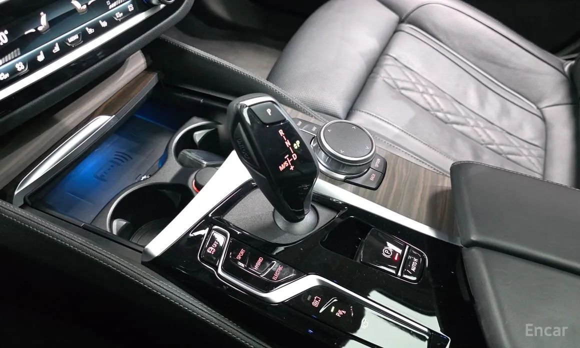 Фото 9 - BMW 5 Series