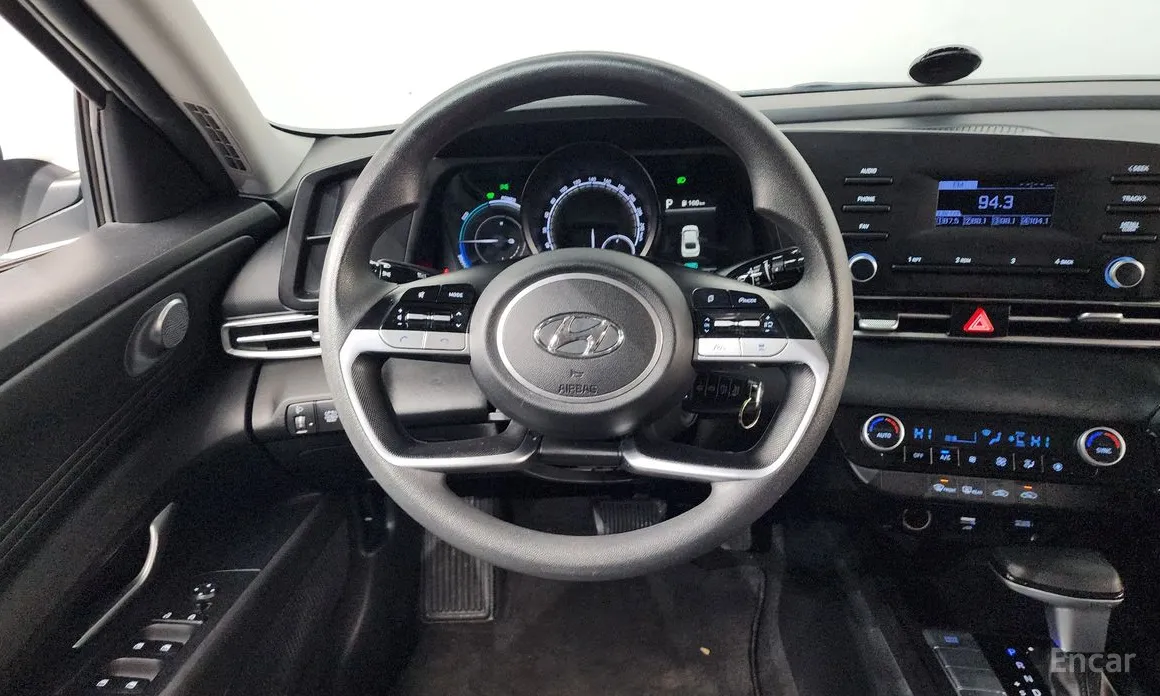 Фото 13 - Hyundai Avante