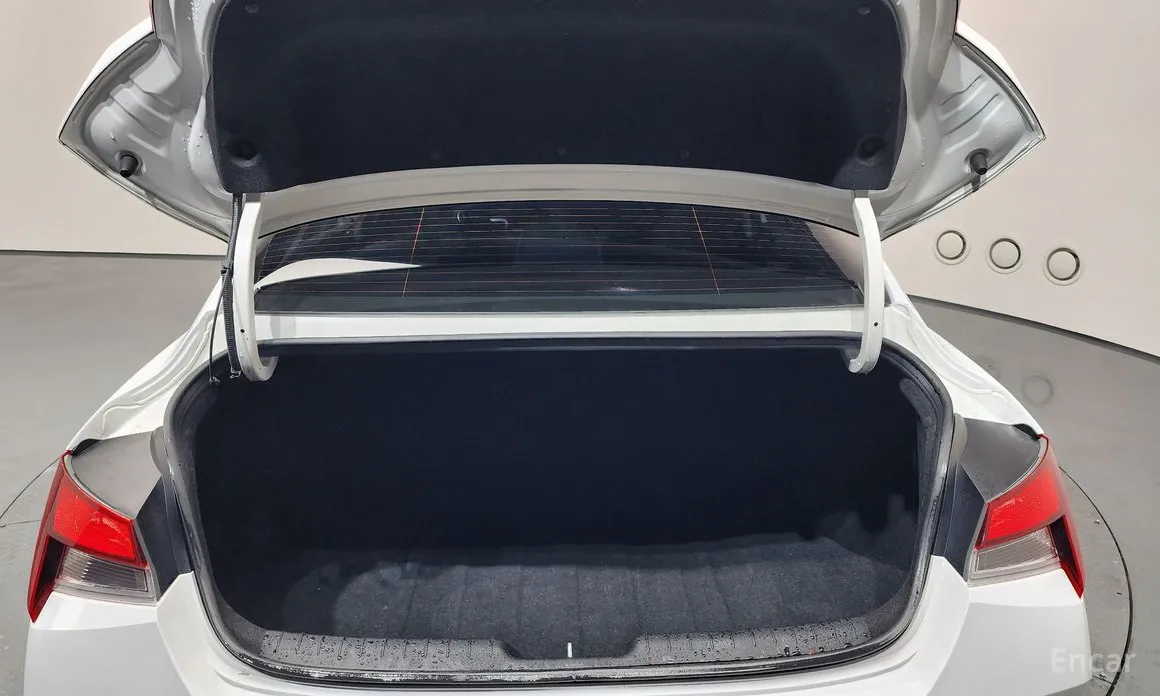 Фото 20 - Hyundai Avante