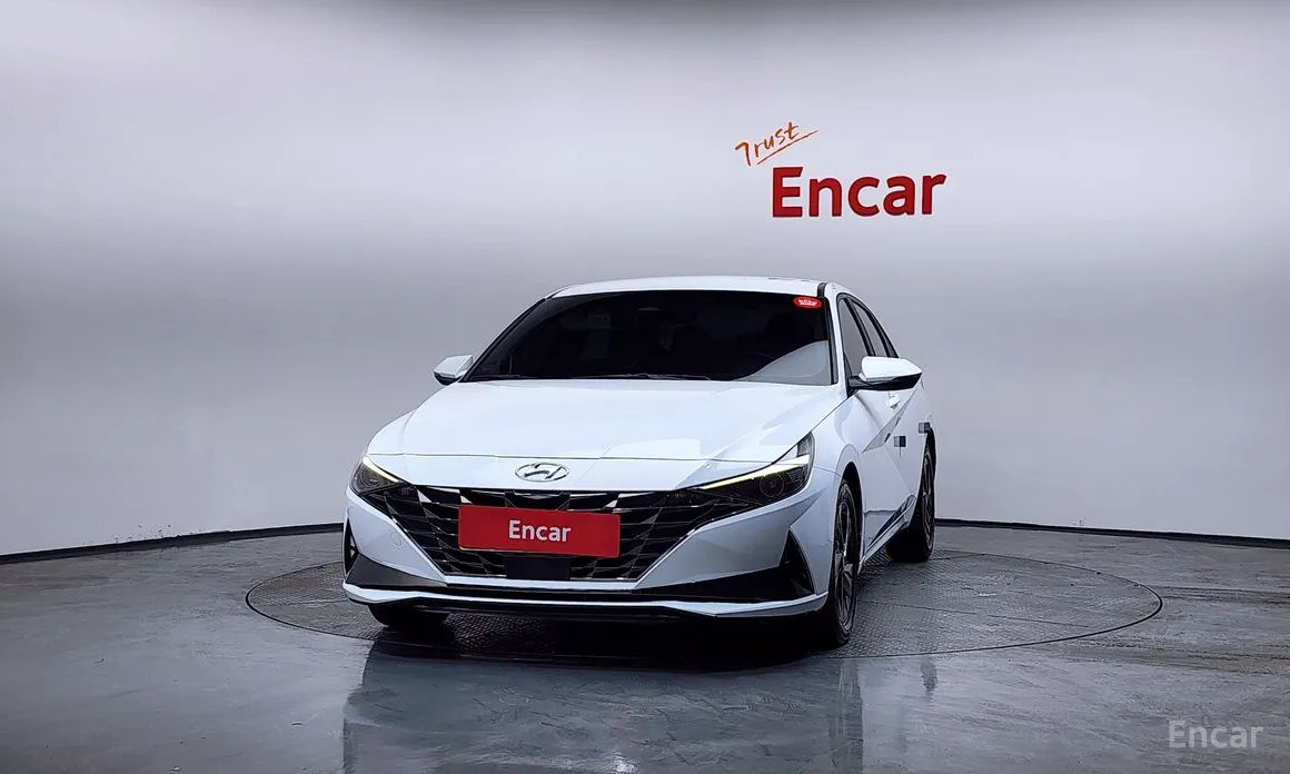 Фото 3 - Hyundai Avante