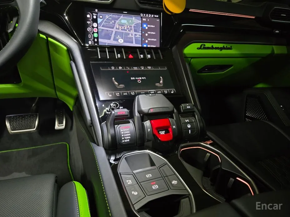 Фото 12 - Lamborghini Urus