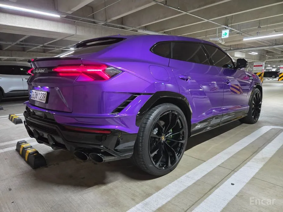 Фото 5 - Lamborghini Urus