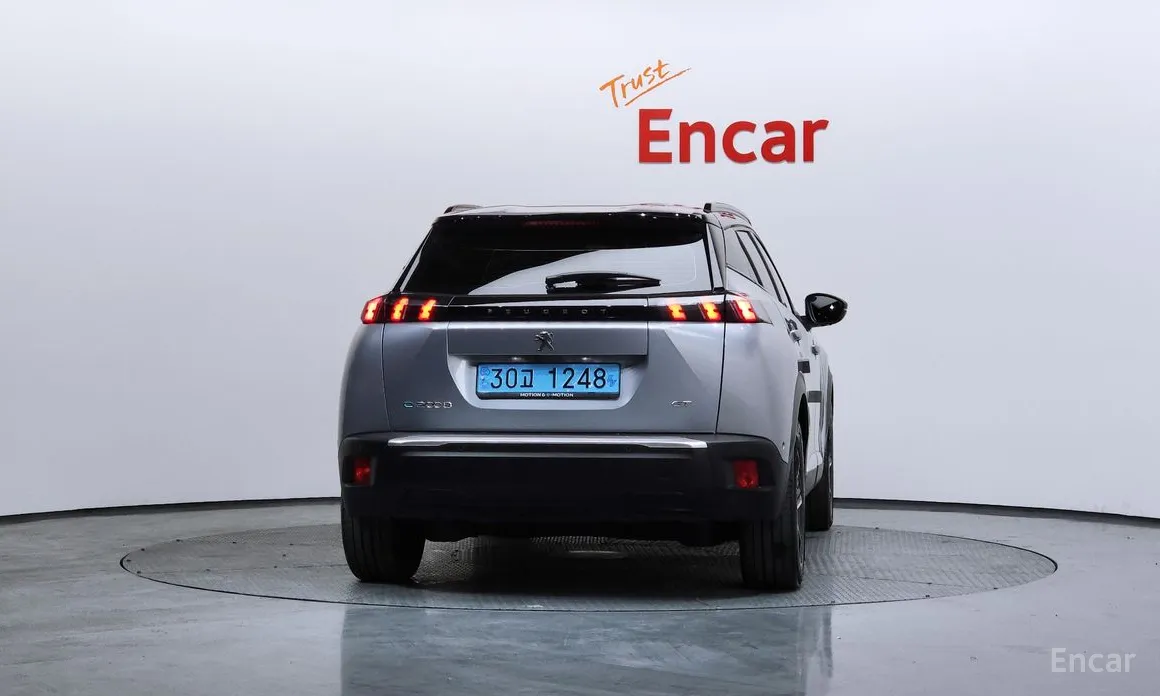 Фото 4 - Peugeot 2008