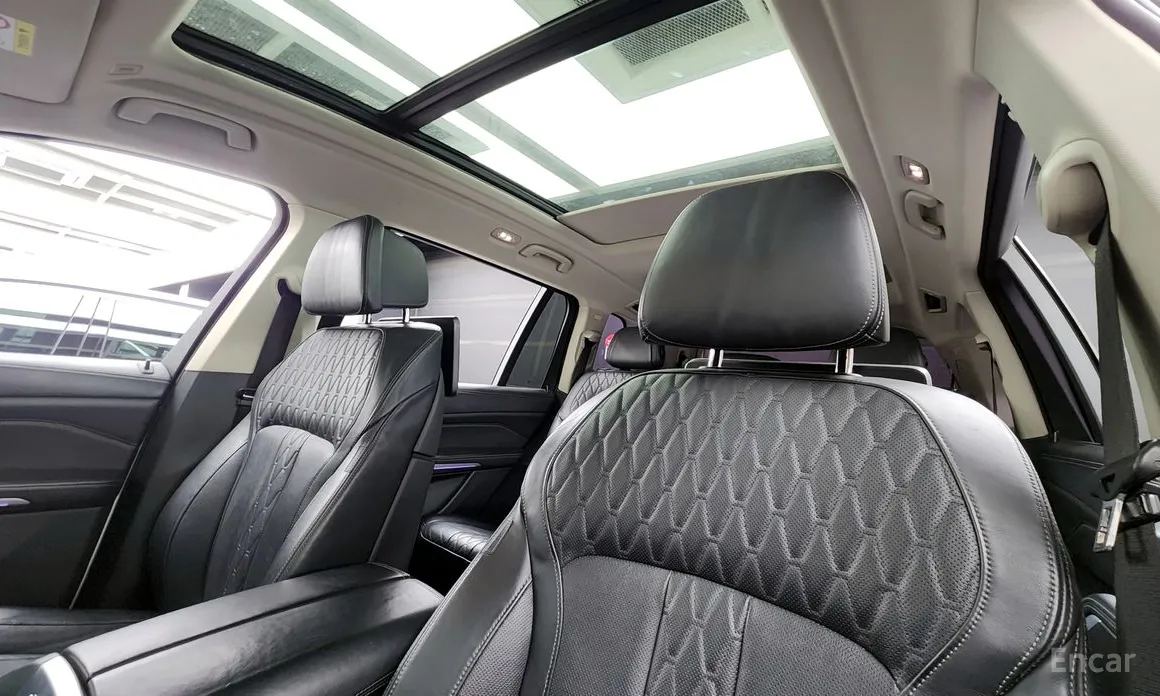 Фото 18 - BMW X7