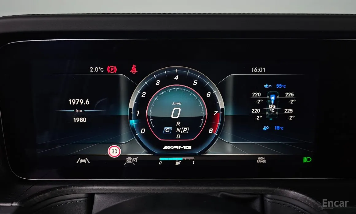 Фото 8 - Mercedes-Benz G-Class