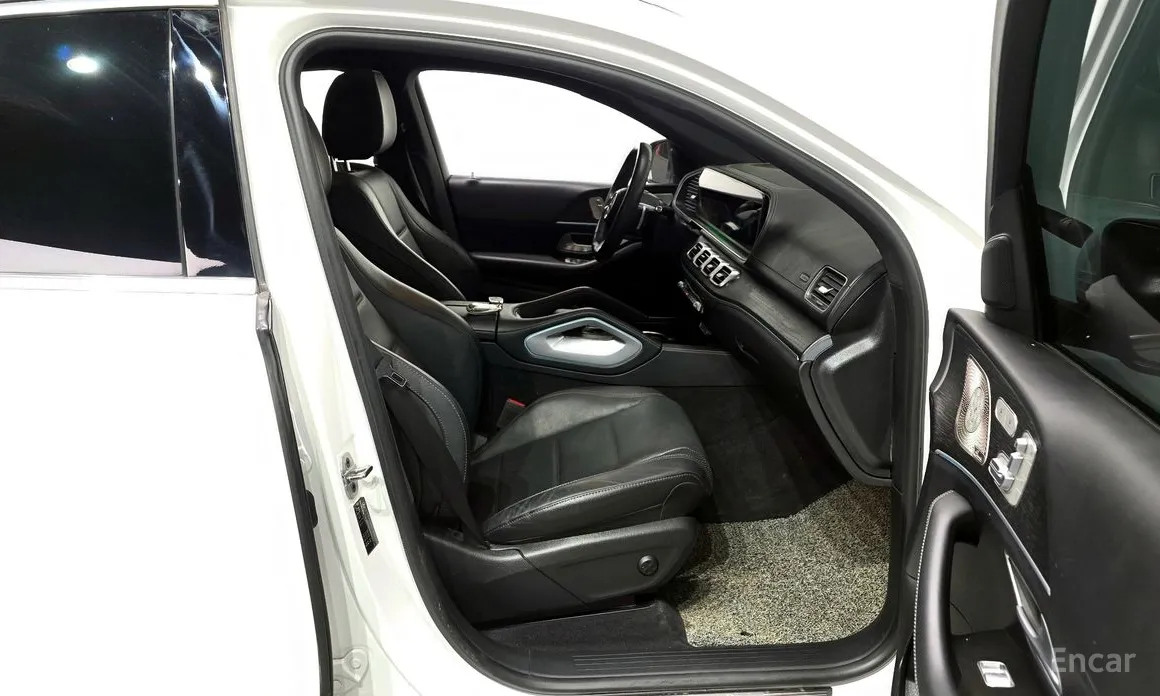 Фото 11 - Mercedes-Benz GLE-Class