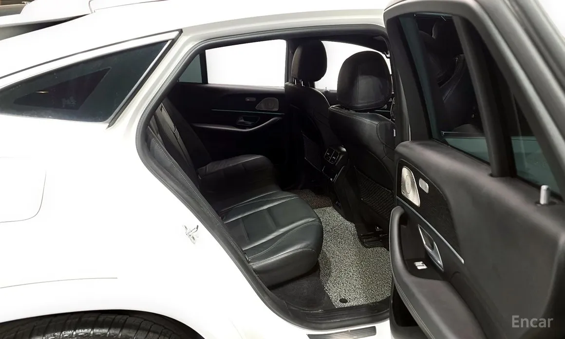 Фото 12 - Mercedes-Benz GLE-Class