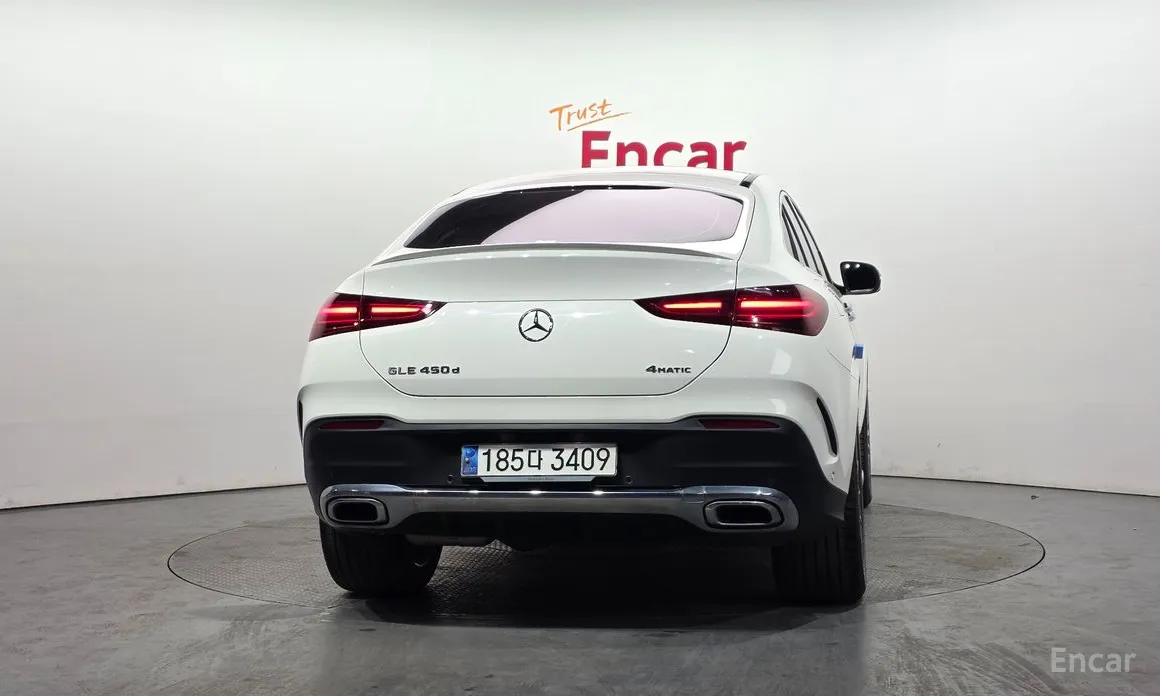 Фото 4 - Mercedes-Benz GLE-Class