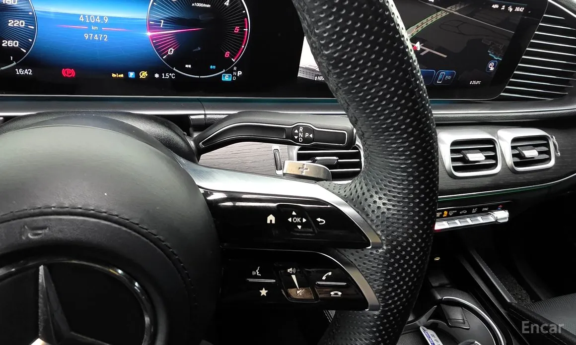 Фото 9 - Mercedes-Benz GLE-Class