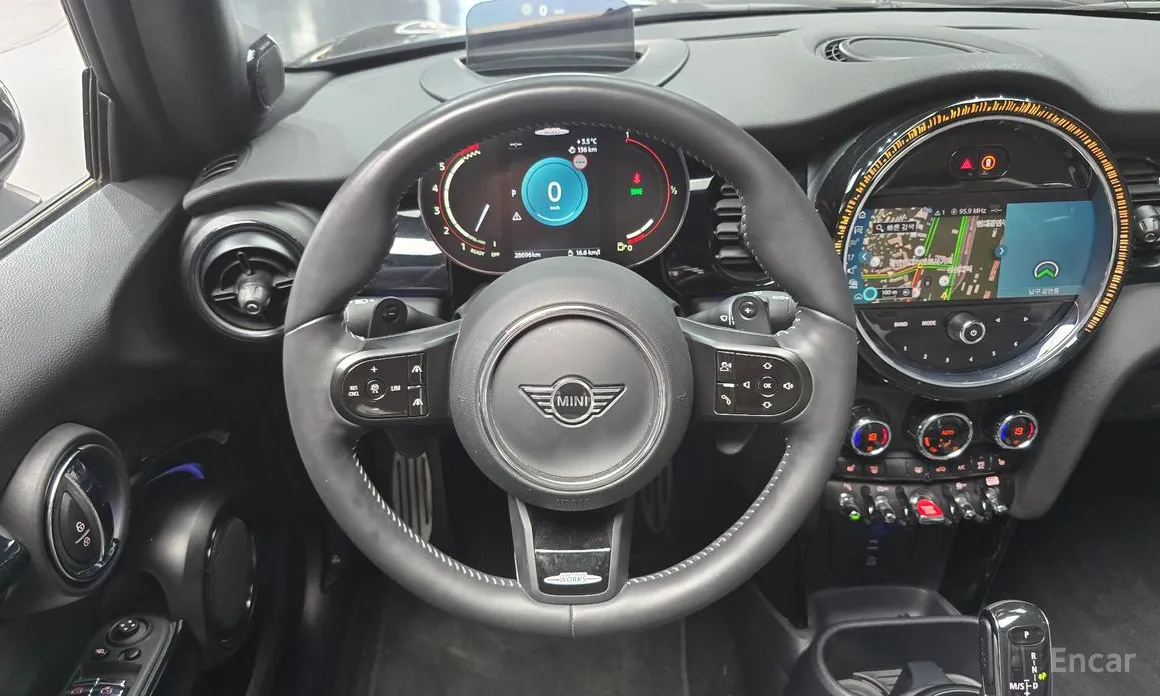 Фото 13 - Mini Cooper Convertible