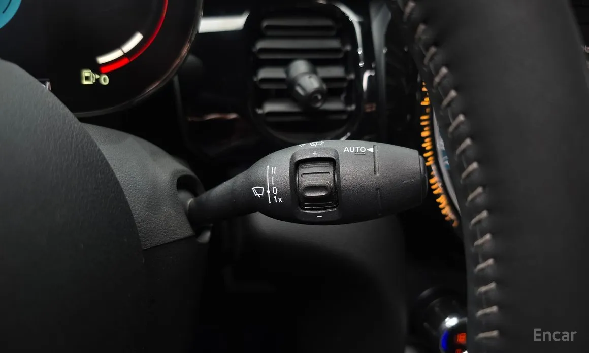 Фото 18 - Mini Cooper Convertible