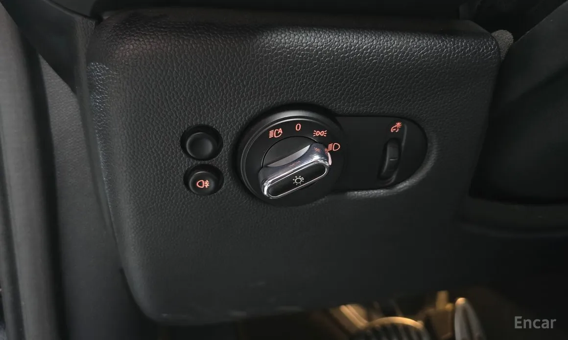 Фото 19 - Mini Cooper Convertible