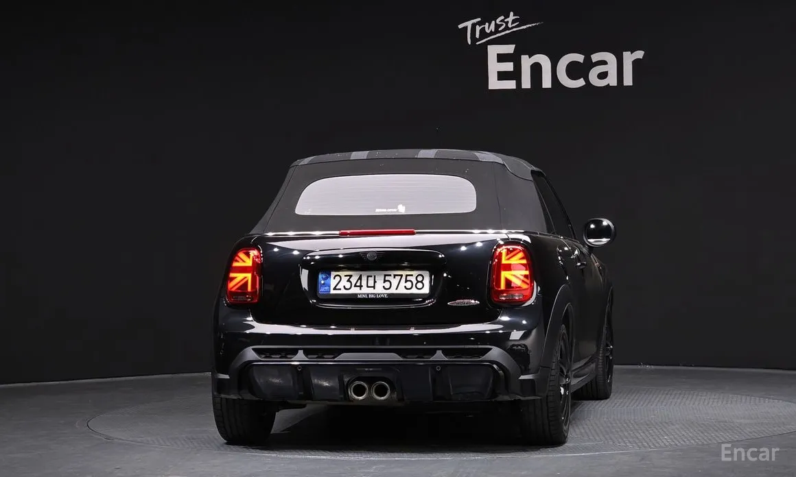 Фото 4 - Mini Cooper Convertible