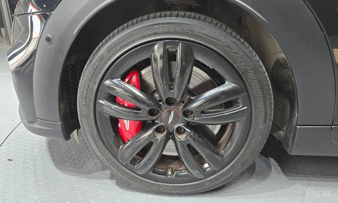 Фото 5 - Mini Cooper Convertible