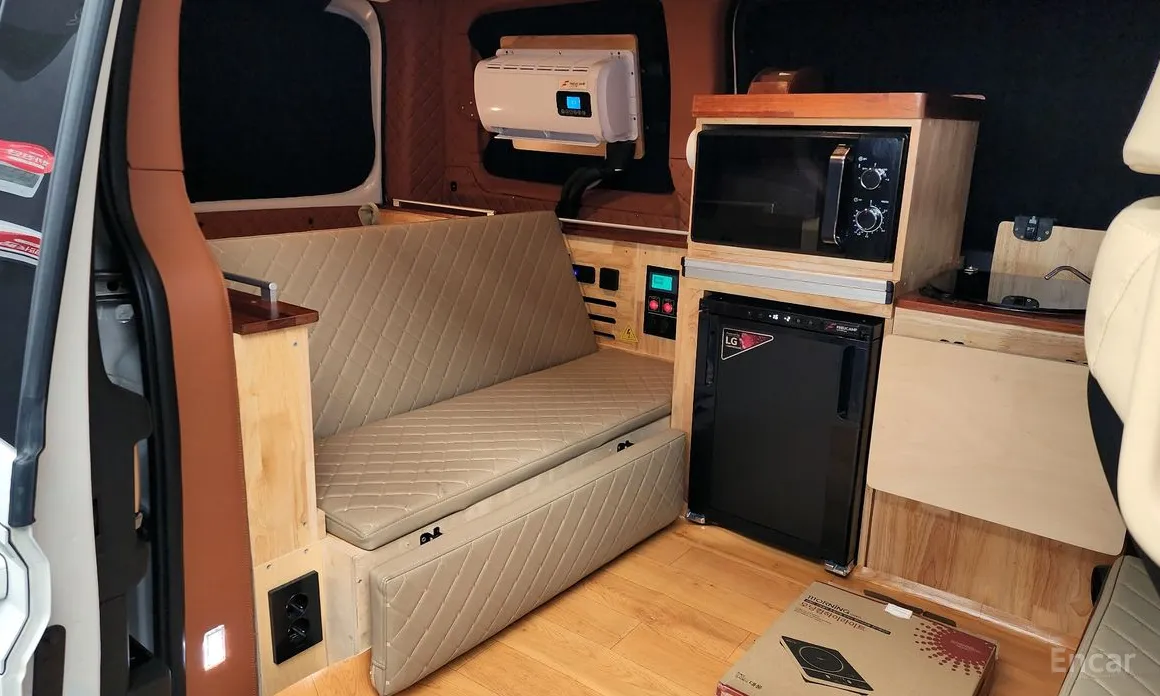 Фото 12 - Hyundai Staria