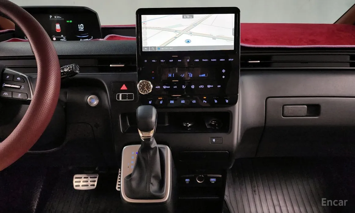 Фото 14 - Hyundai Staria