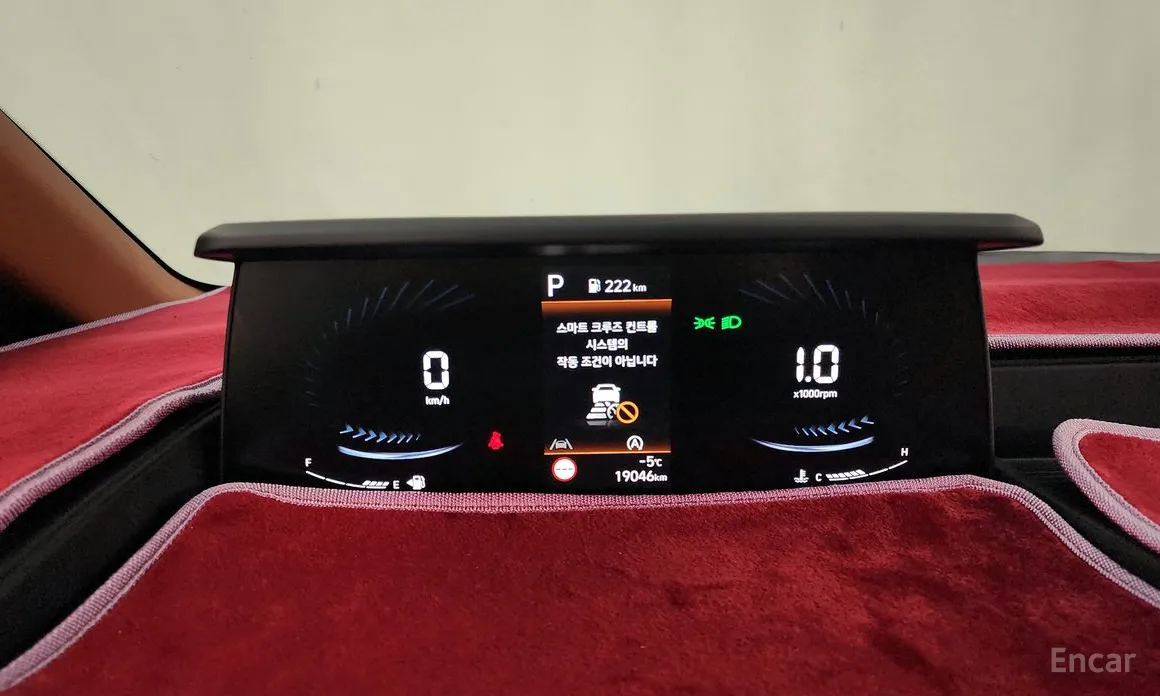 Фото 8 - Hyundai Staria