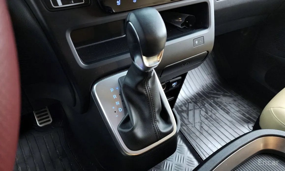 Фото 9 - Hyundai Staria