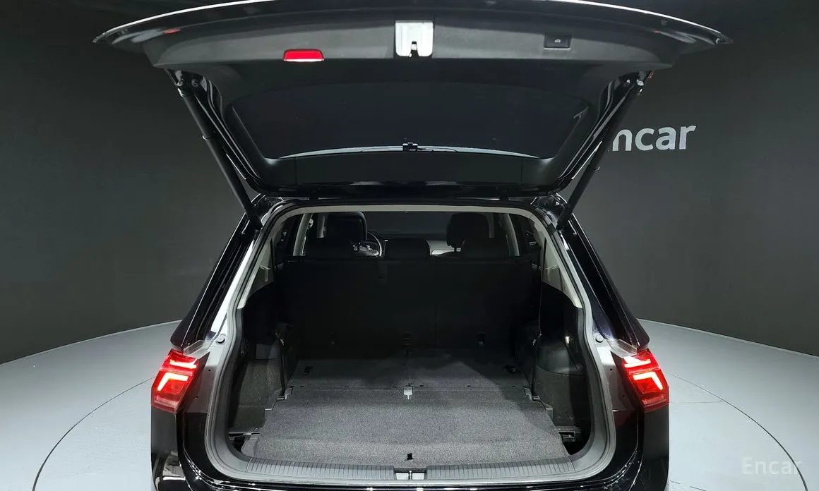 Фото 20 - Volkswagen Tiguan