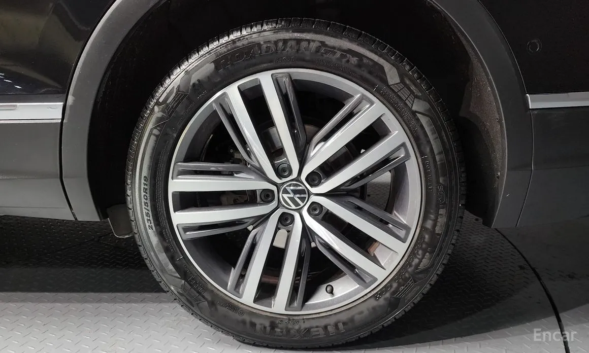 Фото 5 - Volkswagen Tiguan