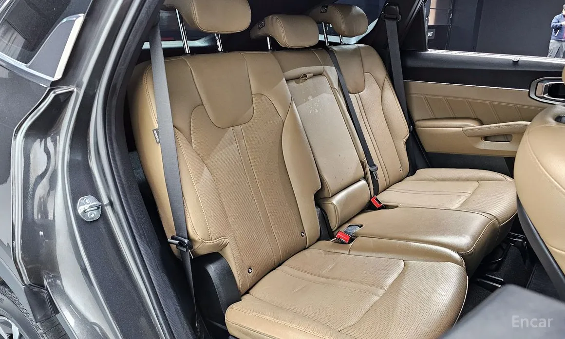 Фото 13 - Kia Sorento