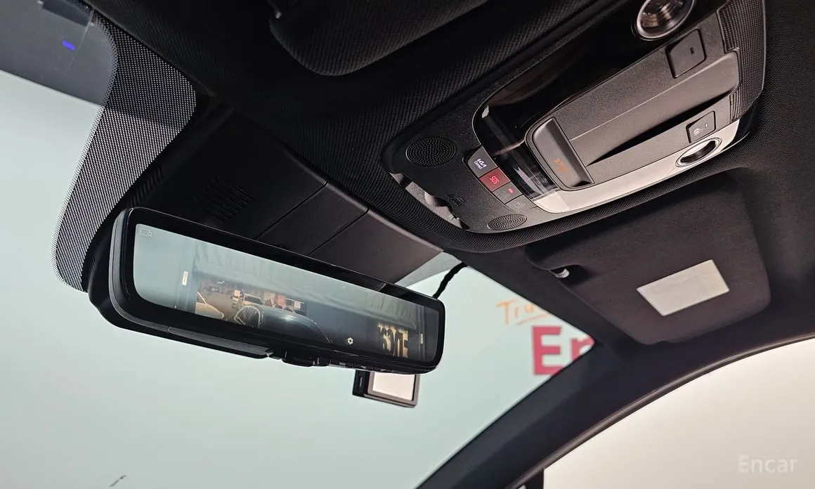 Фото 16 - Kia Sorento