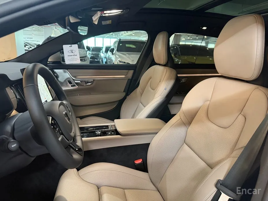 Фото 10 - Volvo S90