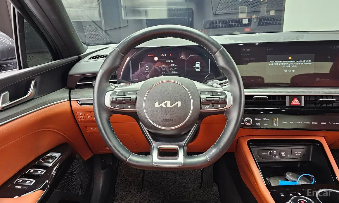 Фото 13 - Kia K5