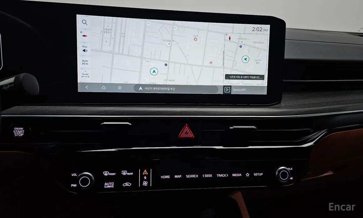 Фото 14 - Kia K5