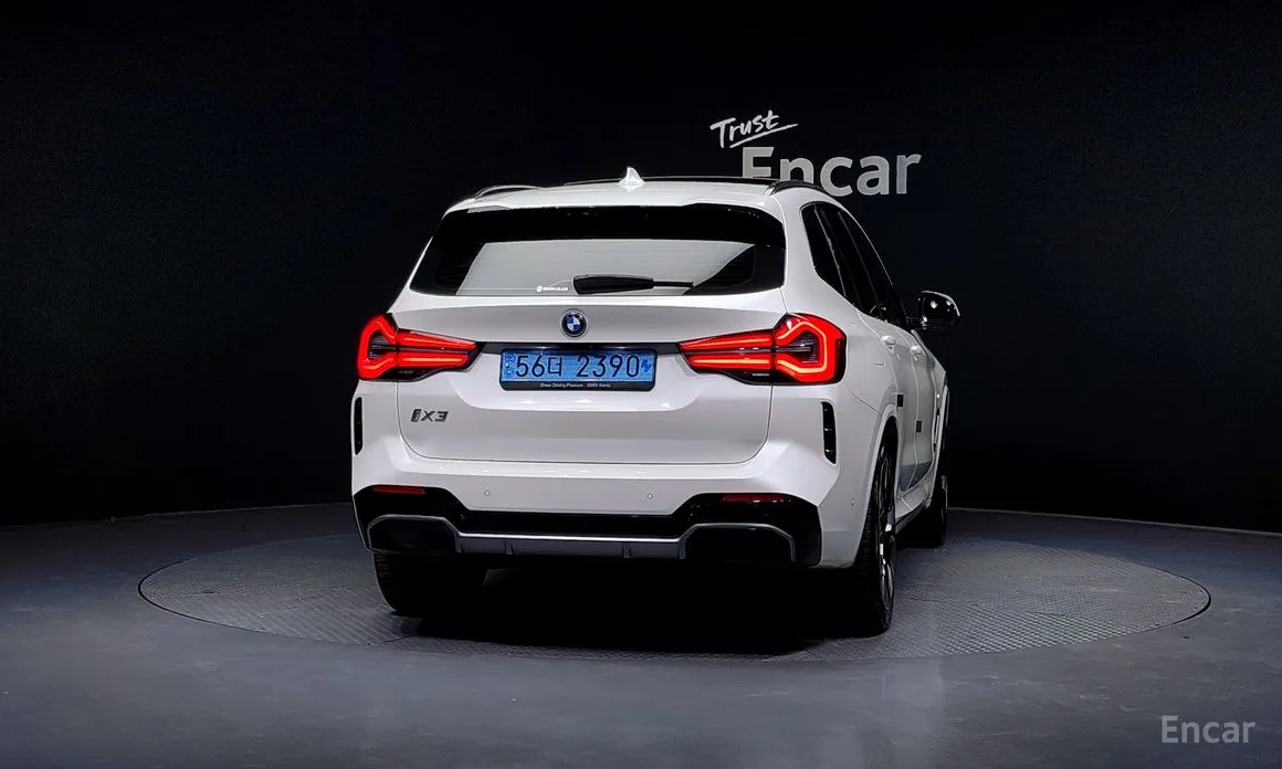 Фото 4 - BMW iX3