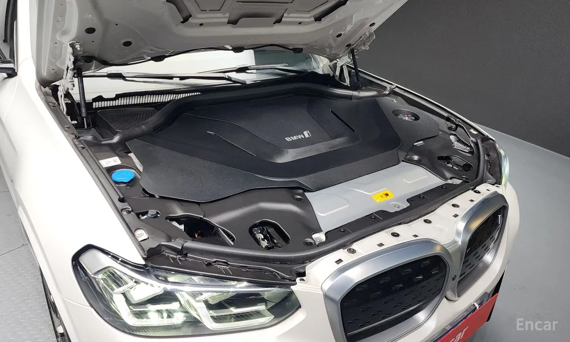 Фото 6 - BMW iX3