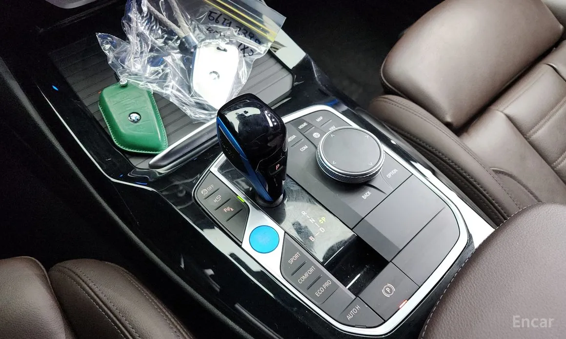 Фото 9 - BMW iX3