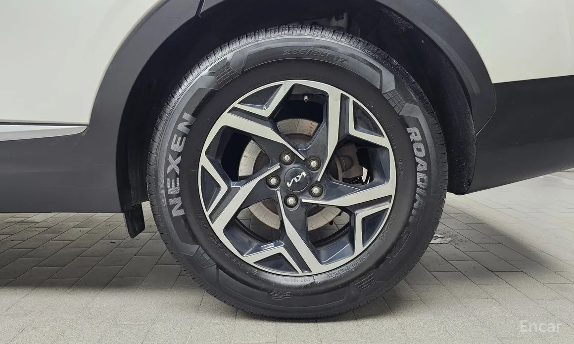 Фото 5 - Kia Sportage