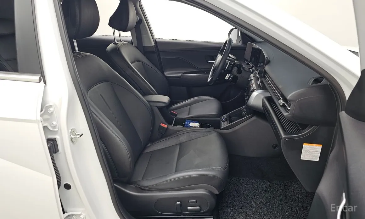 Фото 11 - Hyundai Kona