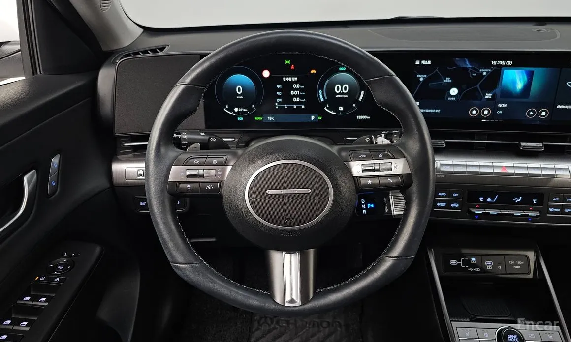 Фото 13 - Hyundai Kona