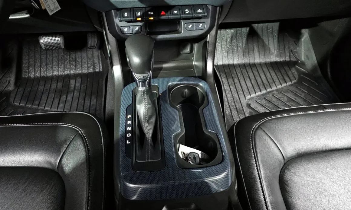 Фото 9 - Chevrolet Colorado