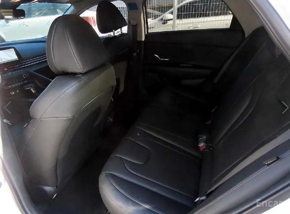 Фото 7 - Hyundai Avante