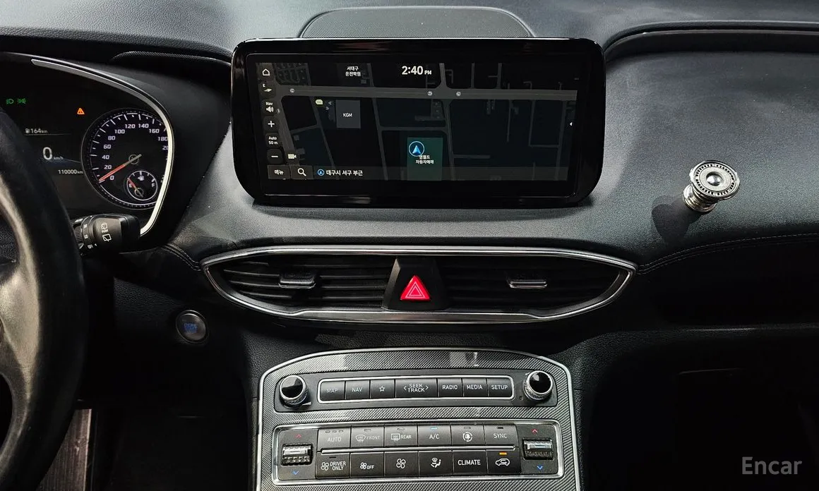 Фото 16 - Hyundai Santa Fe