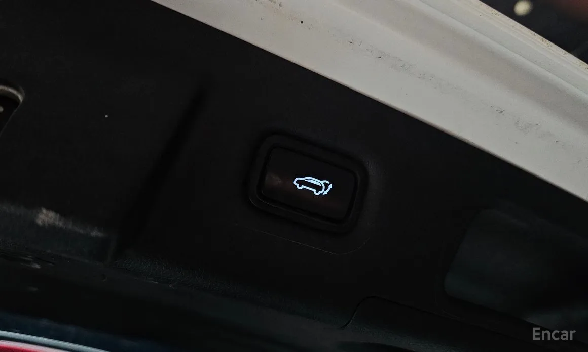 Фото 17 - Hyundai Santa Fe