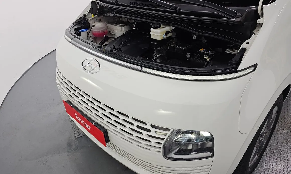 Фото 6 - Hyundai Staria