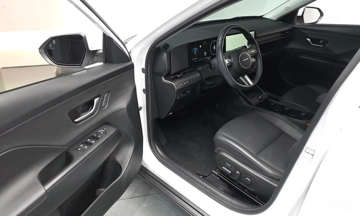 Фото 12 - Hyundai Kona