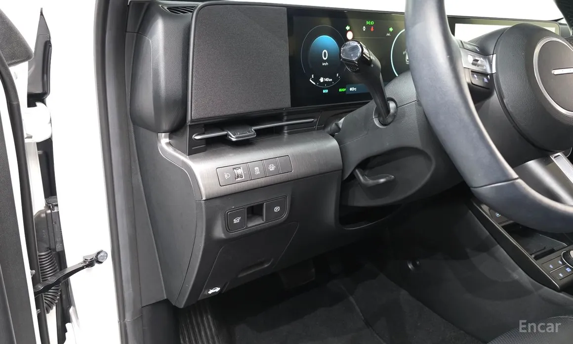 Фото 13 - Hyundai Kona