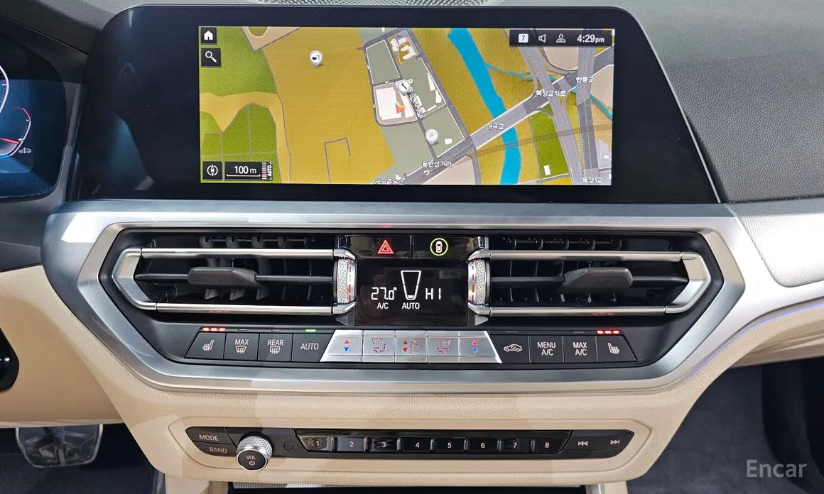 Photo 14 - BMW 3 Series