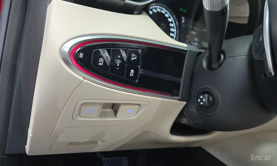 Фото 14 - Genesis GV70