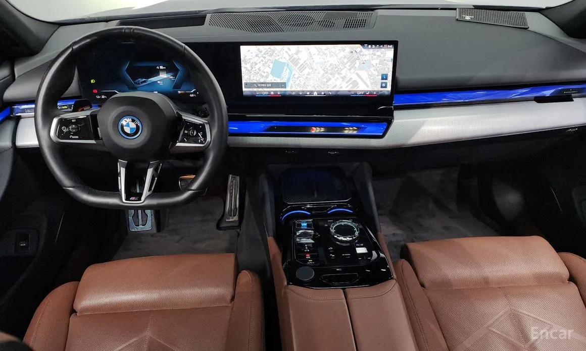 Фото 7 - BMW i5