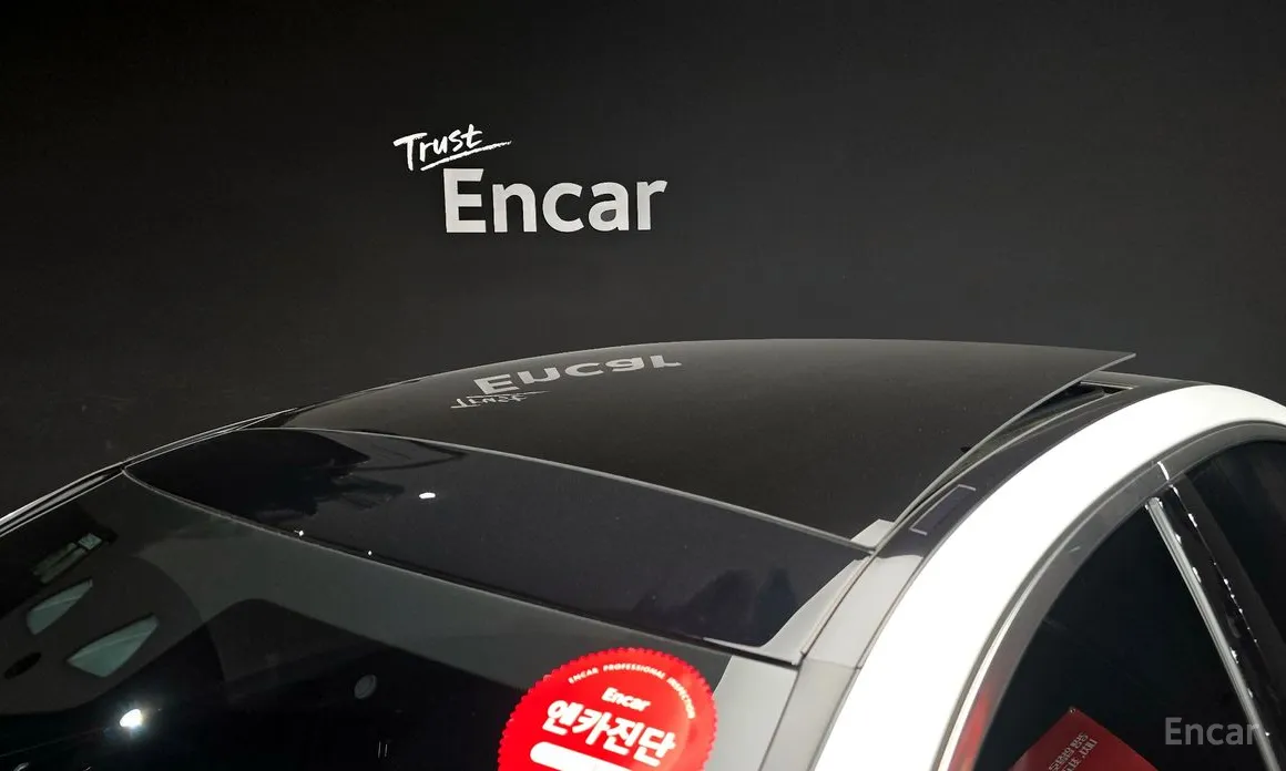 Фото 19 - Mercedes-Benz C-Class