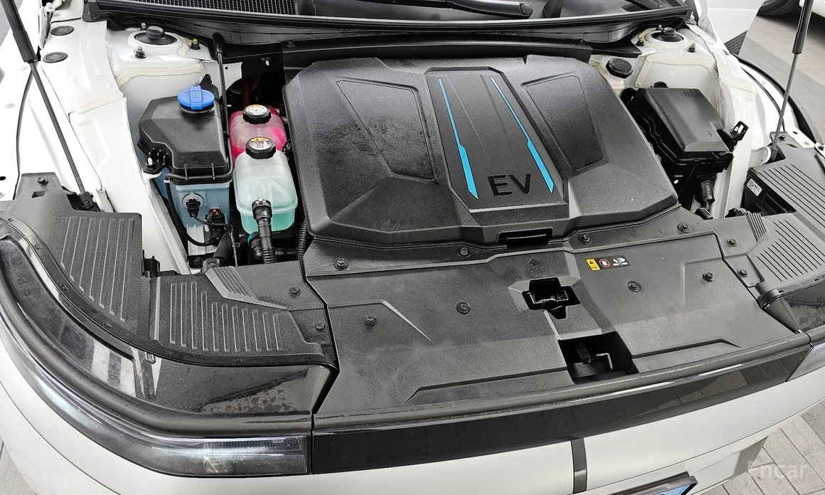 Фото 6 - Hyundai Ioniq 5